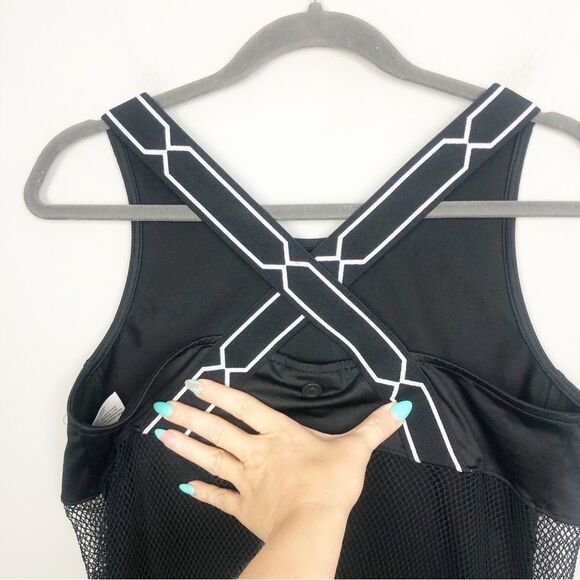 HUNTER X TARGET | Mesh Back Cross Strap Chain Trim Tank Top Women’s Size Medium - Picture 7 of 10